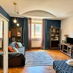 Argilla Apartment